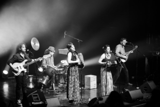 concert ziya élise charles chanteuse pédagogue Nièvre bourgogne chant du monde traditionnel